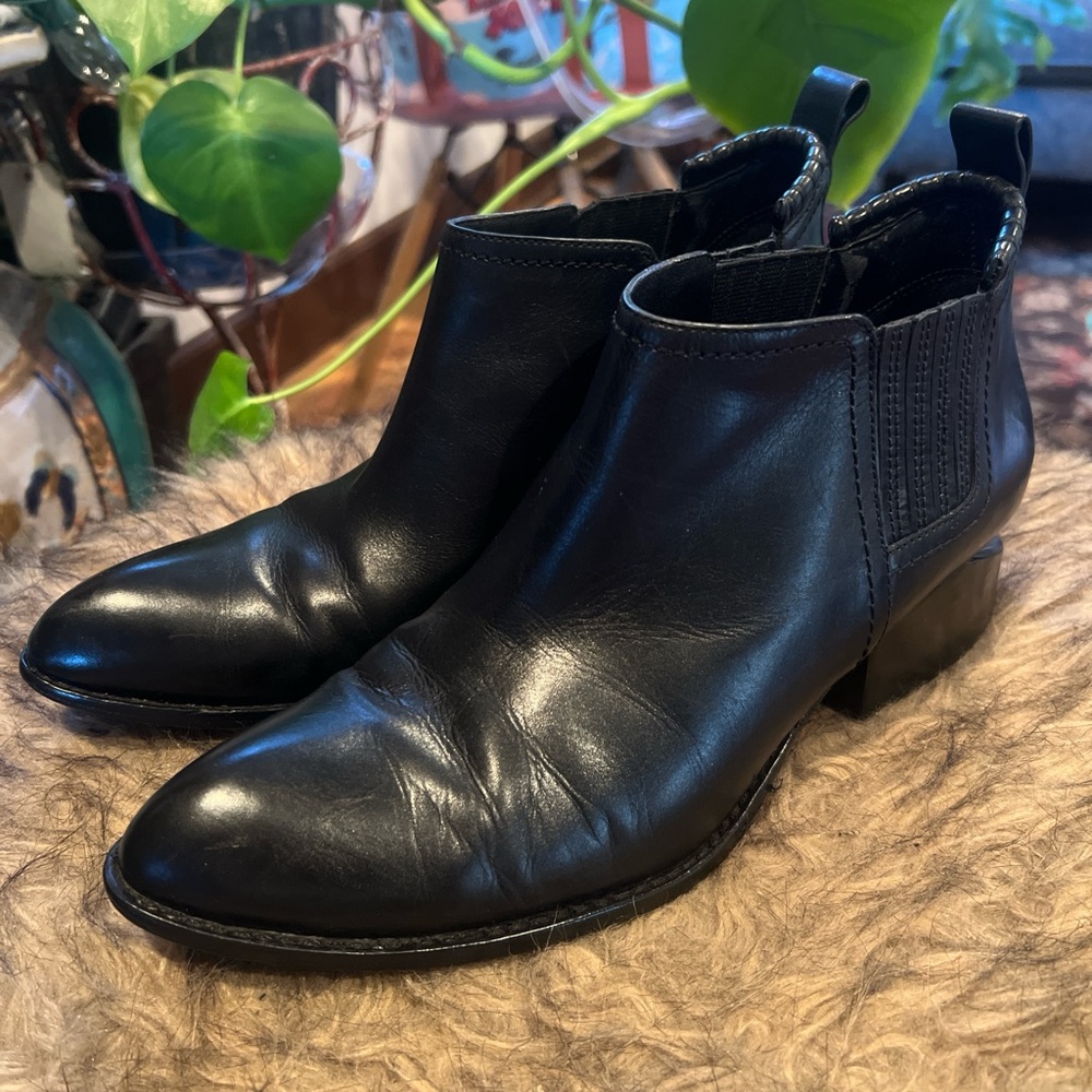 Alexander Wang Black Leather Ankle Boots cutout heels sz 9 preowned